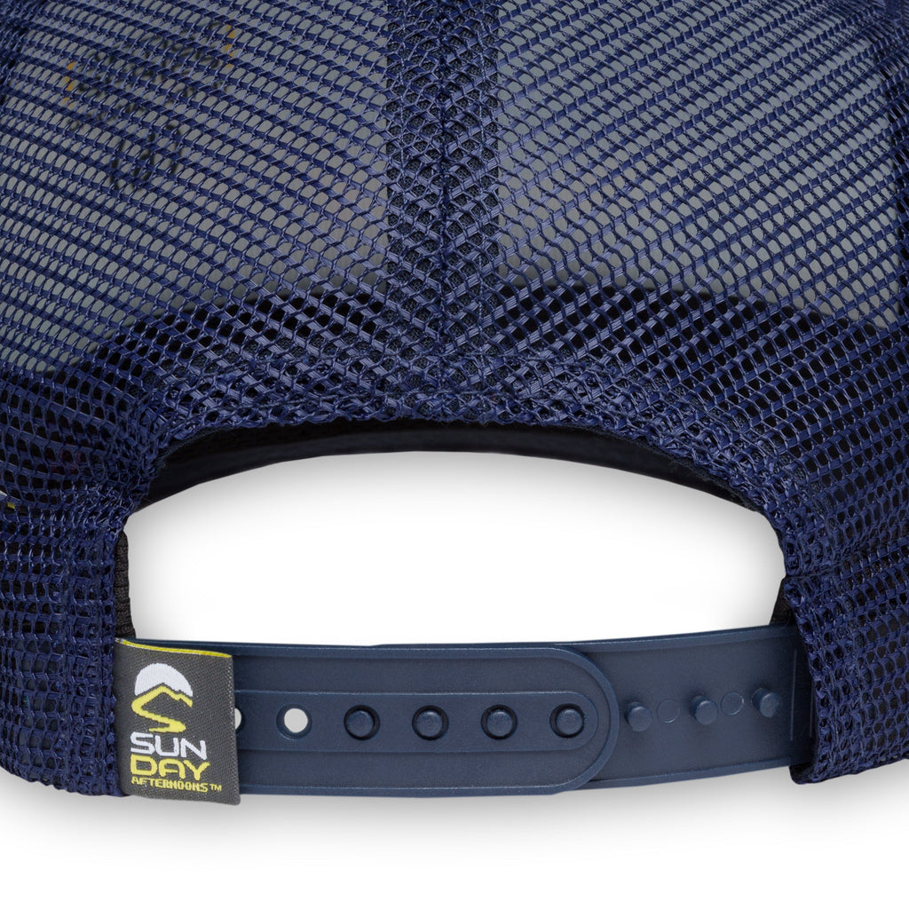 Into the Blue Trucker D4